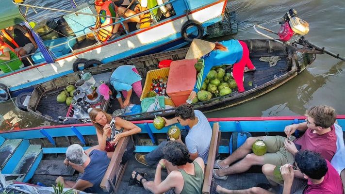 Cai Rang floating market