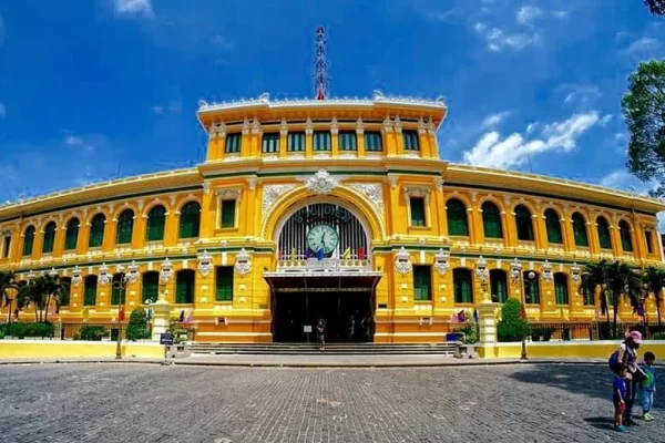 Gustav Eiffel's General Post Office