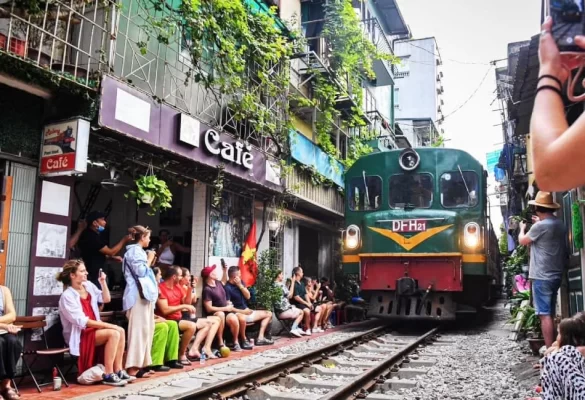 Hanoi Train Street