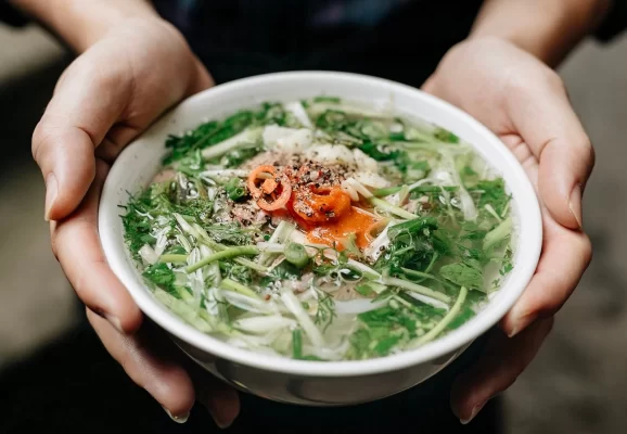 Pho Hanoi and the 5 best places to try. 