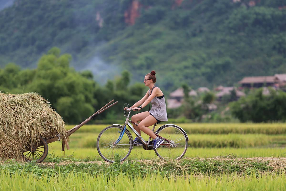 Cycling to explore Mai Chau