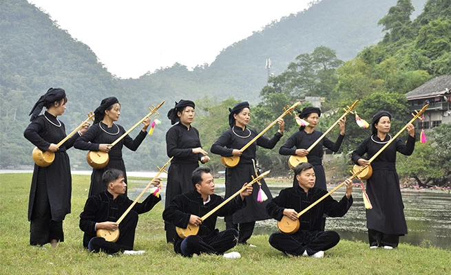 Ethnic Music in Cao bang