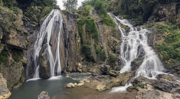 Go Lao Waterfall