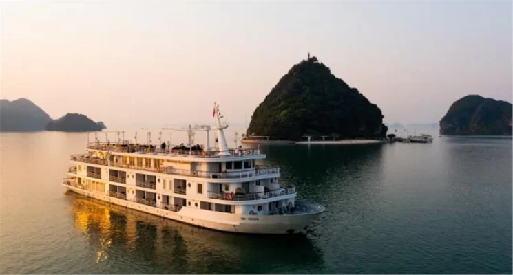 Ha Long Bay