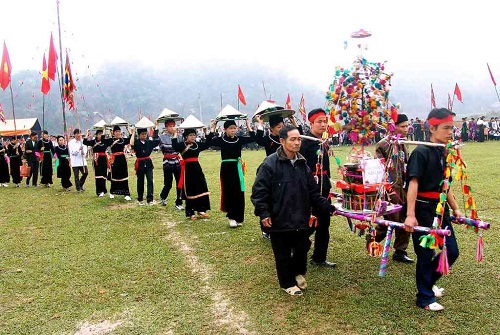 Procession of the Agricultural God