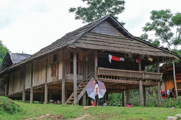 Thai ethnic Stilt Houses