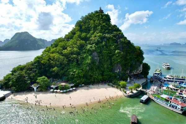 Ti Top Island is a must-see destination when visiting Ha Long Bay.