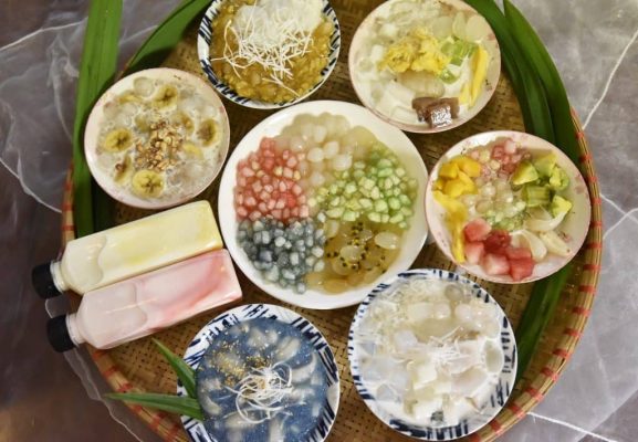 Hoi An cuisine is famous for sweet soup dishes