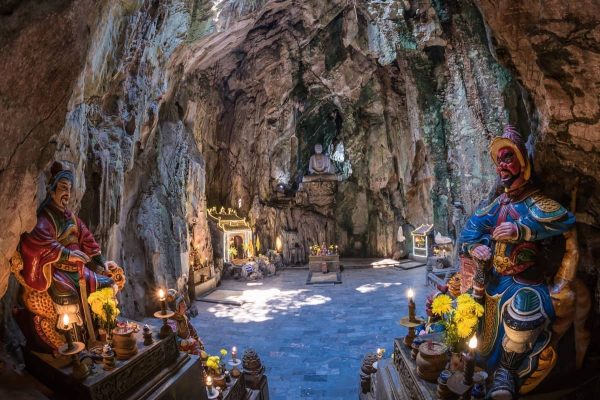 Huyen Khong Cave