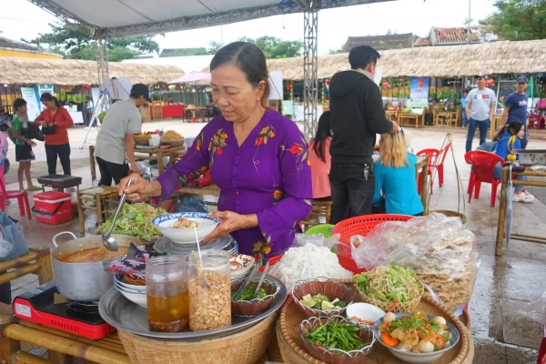 Quang noodle festival