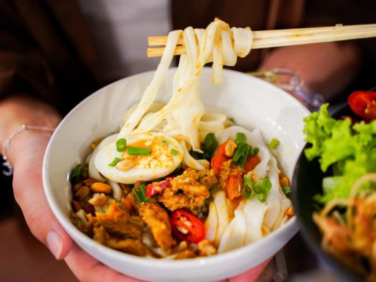 The balance in ingredients and processing makes Quang Noodle suitable for everyone