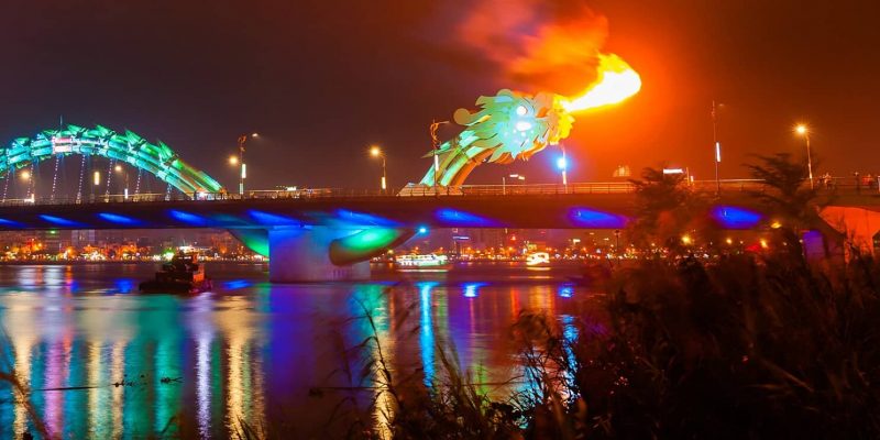 The design, LED lights and fire spray create unexpected visual effects of the Dragon Bridge