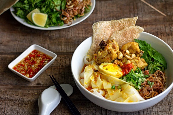 This special dish originates from Quang Nam province.