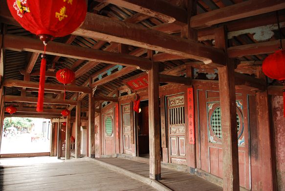 Wooden pillars help the bridge last for hundreds of years.