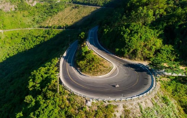 Hai Van Pass - The most dangerous coastal pass in Vietnam