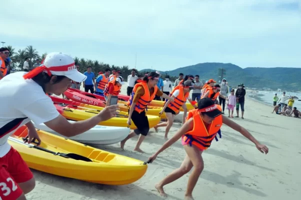 Kayaking at Non Nuoc beach