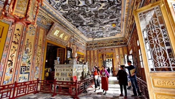 Khai Thanh Palace