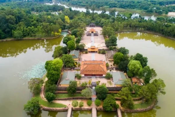 Minh Mang Tomb