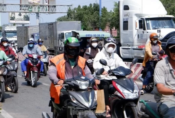 You should shield well in the dry season in Ho Chi Minh City