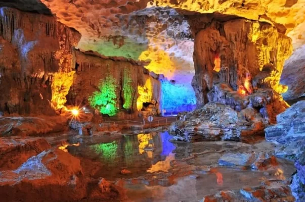 Sung Sot Cave