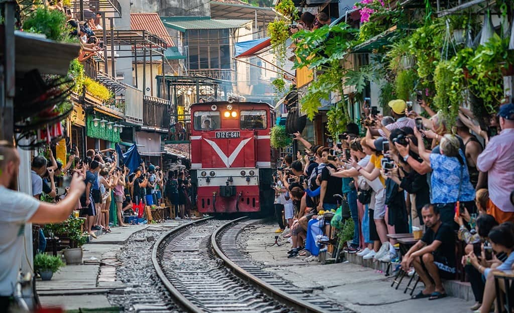 Hanoi Train Street