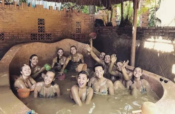 Don't miss the opportunity to relax with a mud bath in Nha Trang.