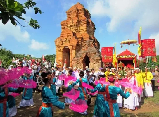 Po Nagar Tower Festival