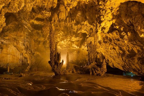 The mysterious beauty of Nguom Ngao Cave.