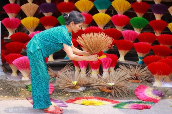 Thuy Xuan Village has been associated with the incense making profession for over 300 years.